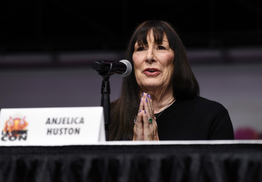 Anjelica Huston